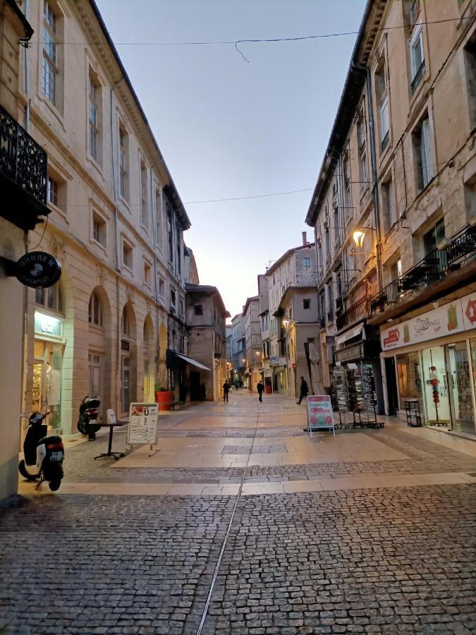 T2-Avignon - Centre Historique Leilighet Eksteriør bilde
